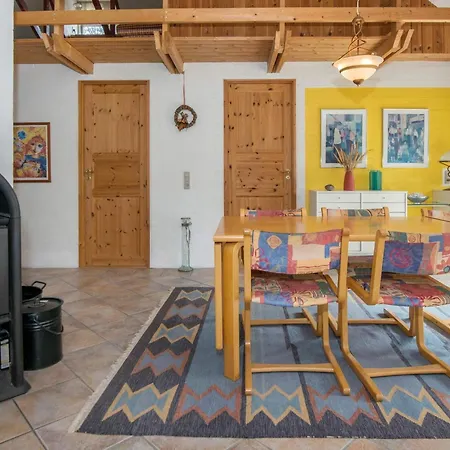 8 Person In * Nørre Nebel