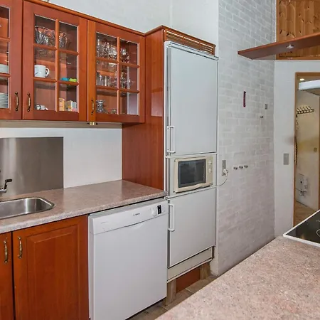 Дом отдыха 8 Person In