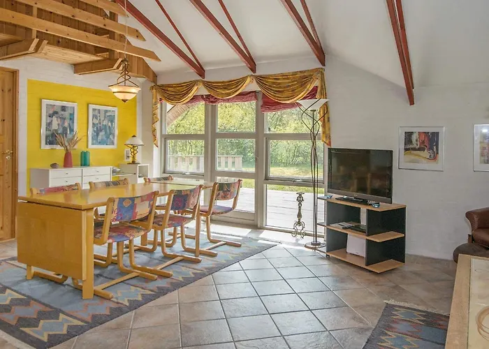 8 Person In Nørre Nebel